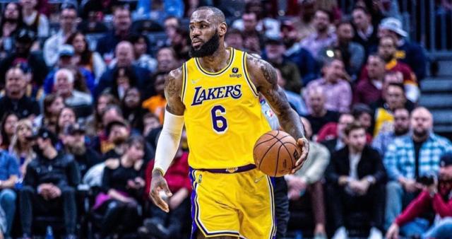 百家乐官方网站-詹皇or00后小将 谁会成为NBA历史上最后一位6号？