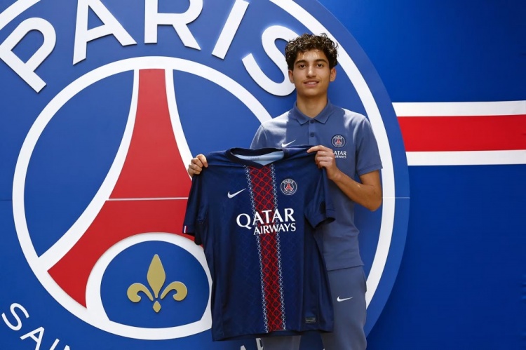 APP下载-投资未来！官方：巴黎与17岁小将加勒布、巴特贝达特签青训合同